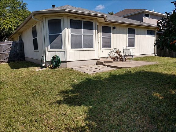 3rd image of 17405 Dornach Dr