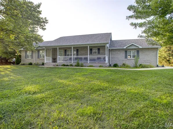 1 Heritage Trl, Moro, IL 62067