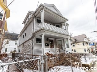 162 Walnut St #2, Somerville, MA 02145