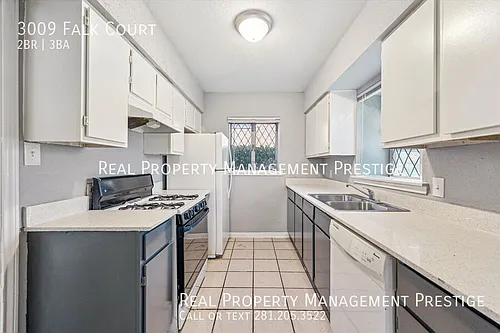 3009 Falk Ct Photo 1