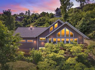 730 Deerfoot Dr, Gatlinburg, TN 37738