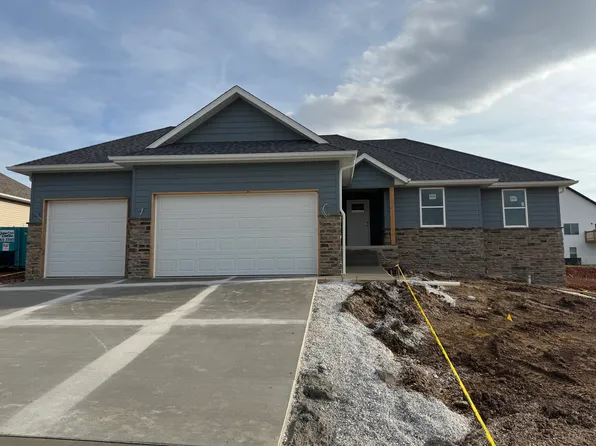 2604 W Pigeon Drive, Ozark, MO 65721