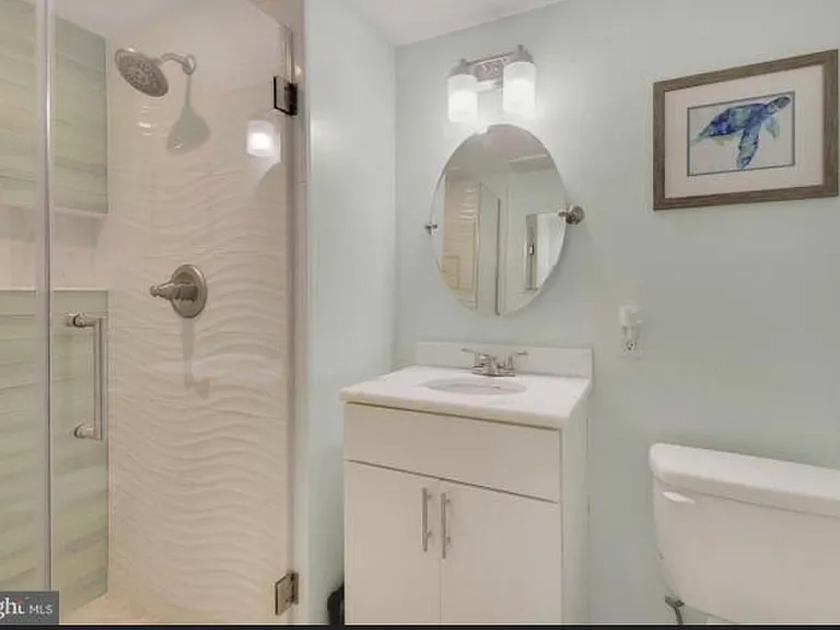 7533 Spring Lake Dr #C1 — Photo 10