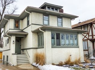 717 N Ridgeland Ave, Oak Park, IL 60302