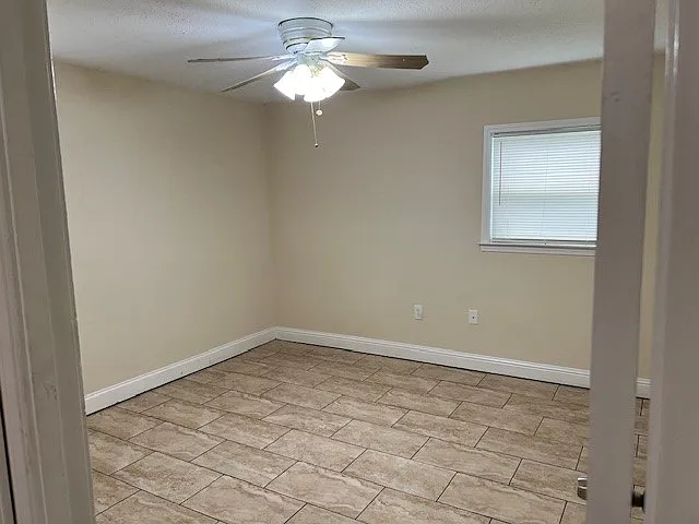 3573 W Loyola Dr — Photo 11