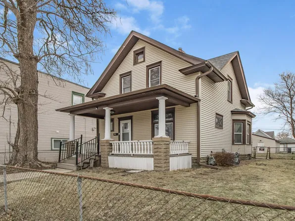 714 Western Ave N, Saint Paul, MN 55103