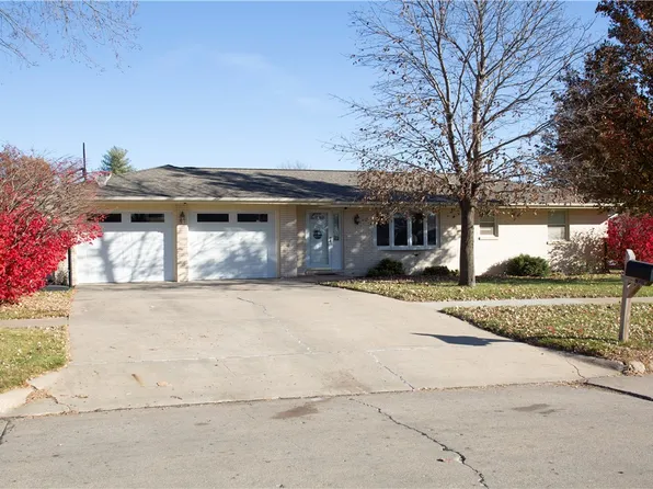 1501 Grandview Dr, Knoxville, IA 50138