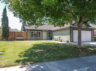 821 Fredricks Ln, Modesto, CA 95351