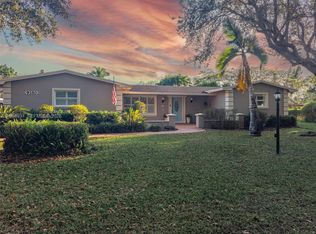 9350 SW 120th St, Miami, FL 33176