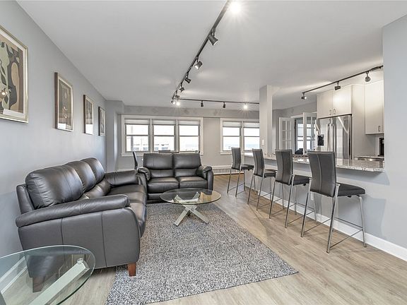 5th image of 25 Neptune Blvd APT 1L