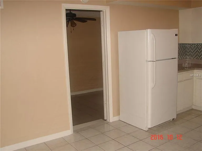 7300 N Taliaferro Ave — Photo 9