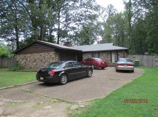 5317 Park Village Dr, Little Rock, AR 72209