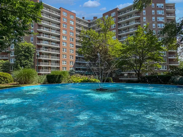 91 Strawberry Hill Avenue APT 824, Stamford, CT 06902