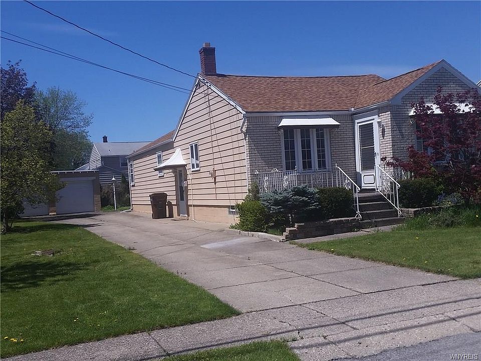 1st image of 288 Curtiss St