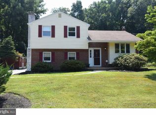207 Andover Dr, Exton, PA 19341