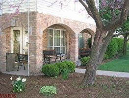 1st image of 942 Guelbreth Ln APT 109