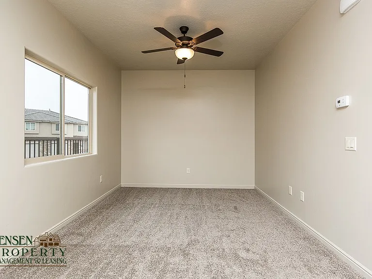 370 W Buena Vis #102 — Photo 10