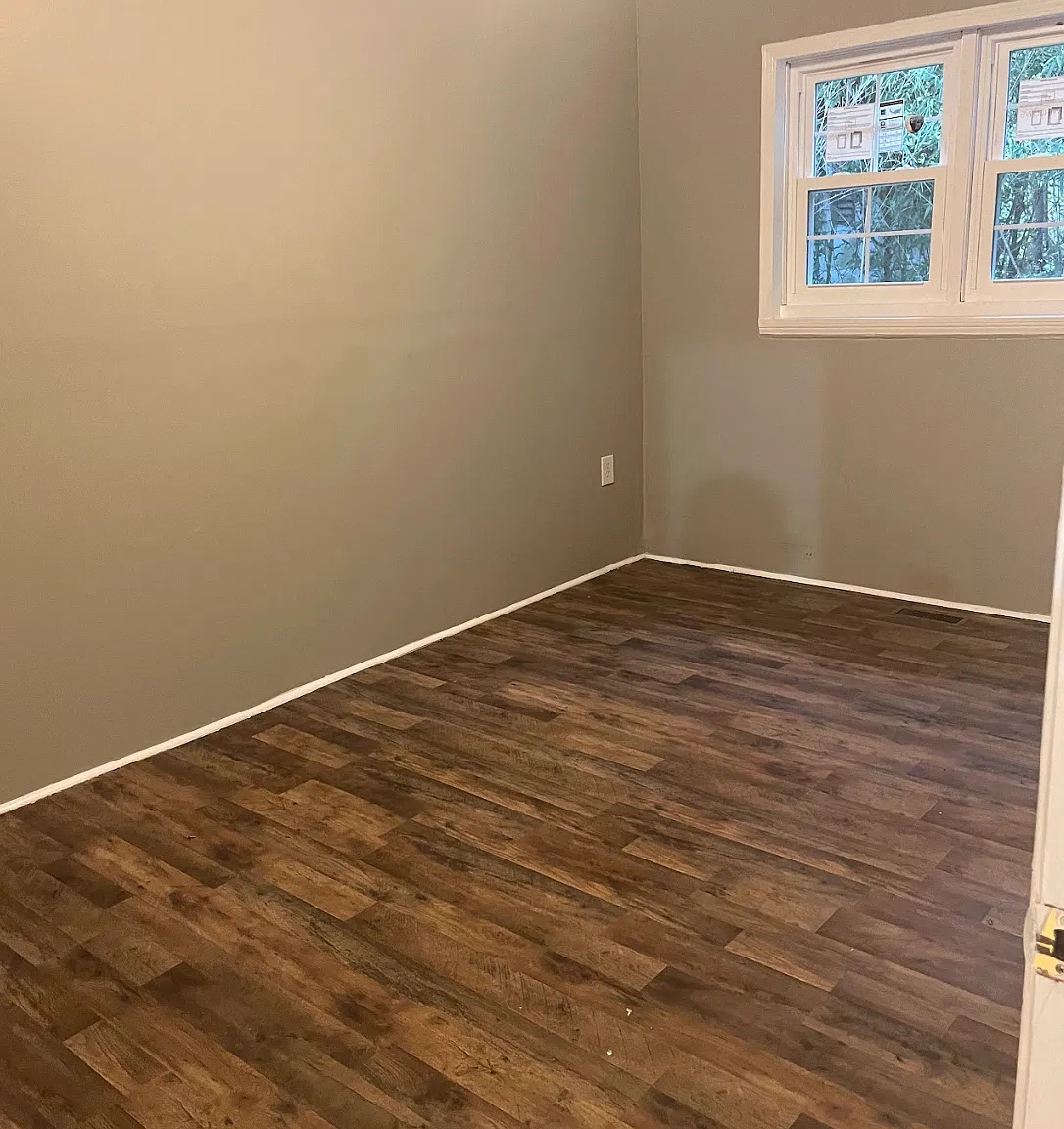 2 bed, $1,000 — Photo 4