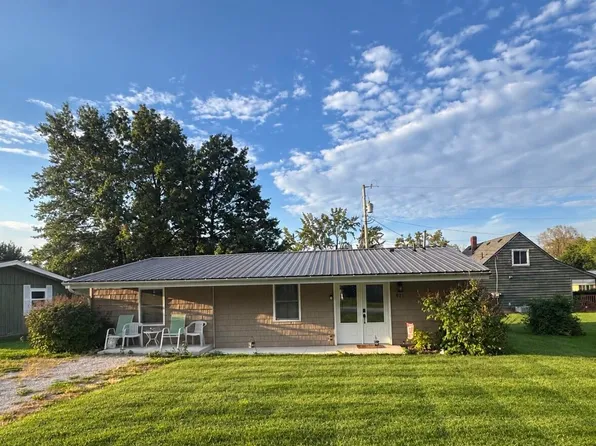 821 Rosedale Ave, Saint Marys, OH 45885