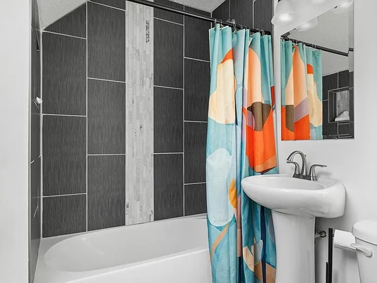 3728 Minnehaha Ave — Photo 25