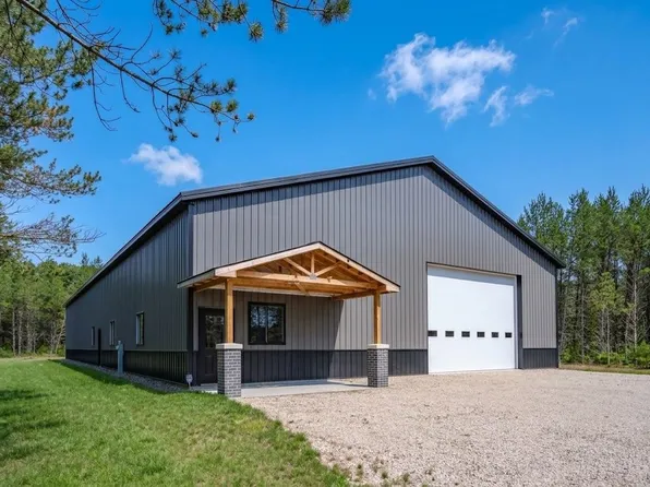 W4920 26th St, Necedah, WI 54646
