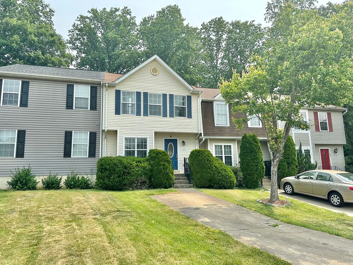 Building Photo - 103 Staunton Ct