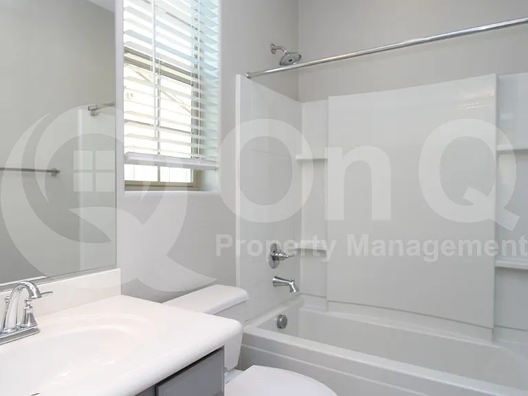 1731 E Dogwood Ln — Photo 12