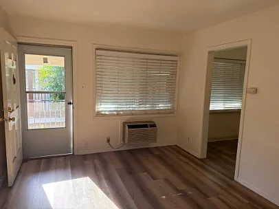 Carol Manor - 3008-3014 O ST — Photo 3