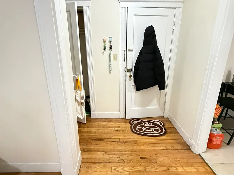 132 Washington St #33 — Photo 4