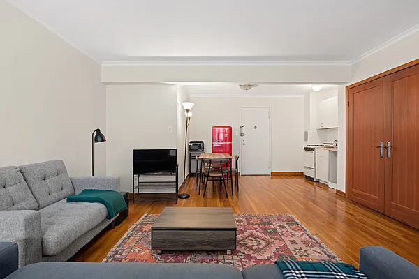 Rented by Douglas Elliman | media 9