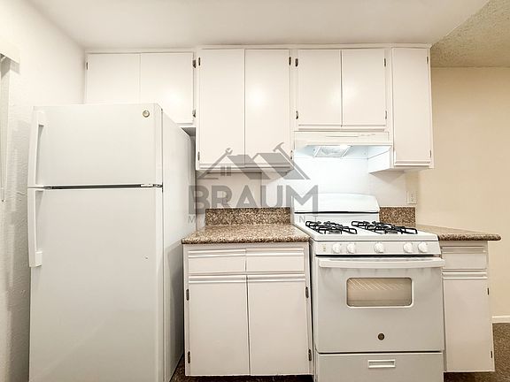 5th image of 221 W Elm Ave APT L