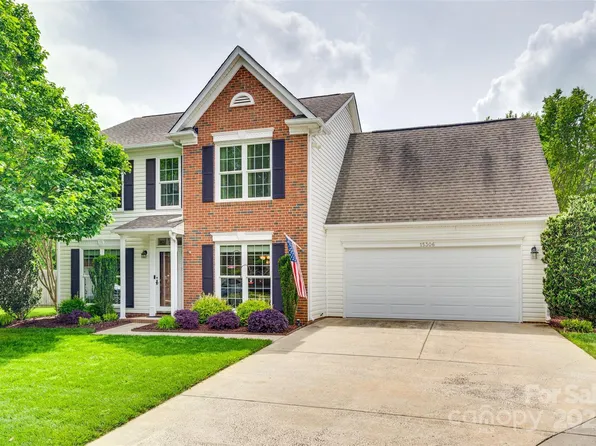 15306 Gower Ct, Charlotte, NC 28278