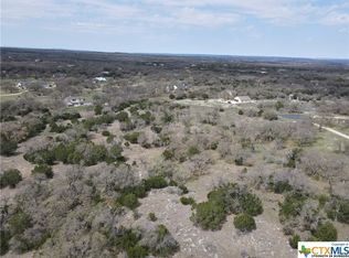 105 Spring Creek Trl, Spicewood, TX 78669