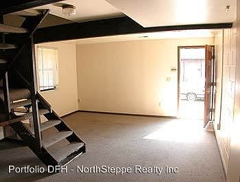 3rd image of 302 E 13th Ave