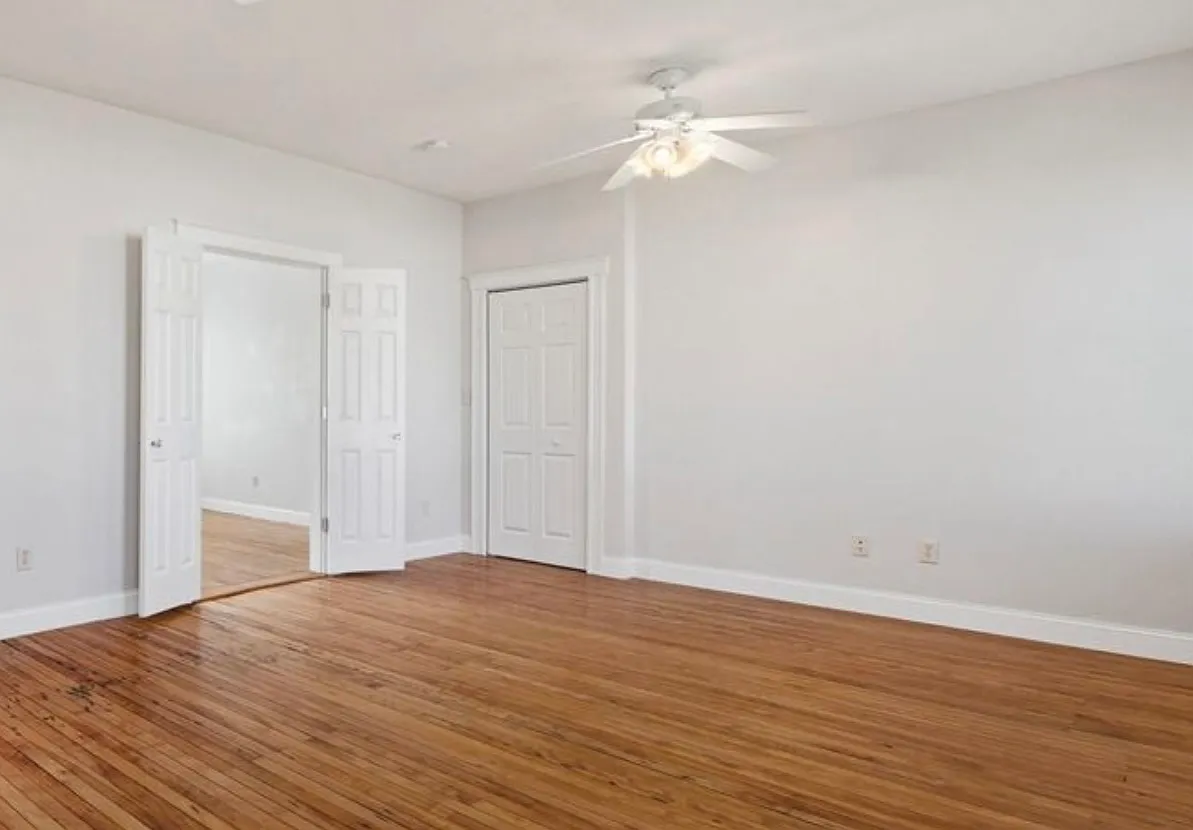 3 bed, 1517 sqft, $3,300 — Photo 3