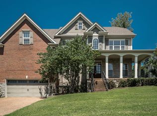 1075 Mansker Farms Blvd, Hendersonville, TN 37075