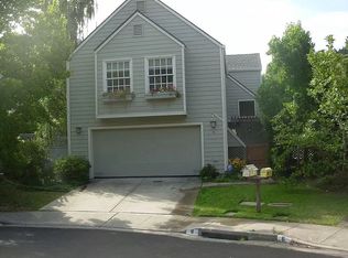 8 Rock Rose Ct, San Rafael, CA 94903
