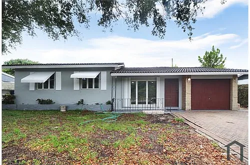 1601 SW 46th Ave Photo 1 1601 SW 46th Ave Photo 1