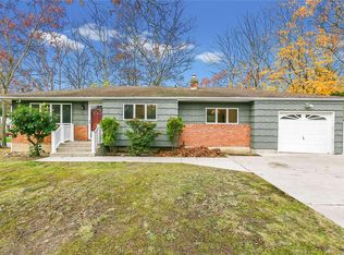 314 Haven Ave, Ronkonkoma, NY 11779