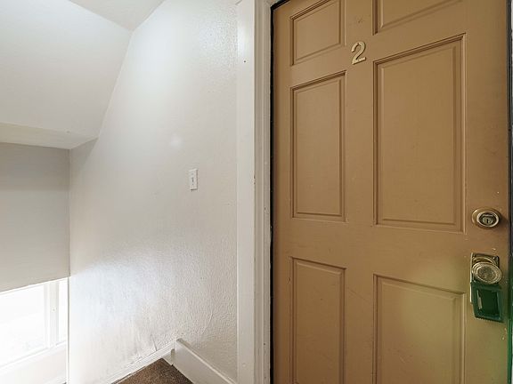 4th image of 2221 Broadway St APT 2