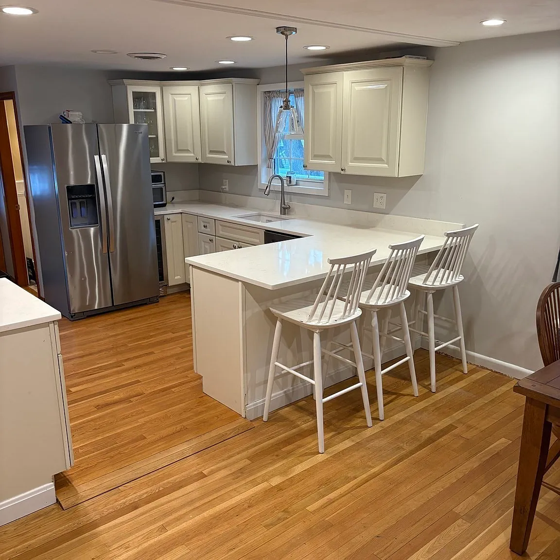3 bed, 1.5 bath, 1500 sqft, $4,500 — Photo 2