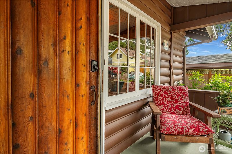 5th image of 4803 Cedar Lane