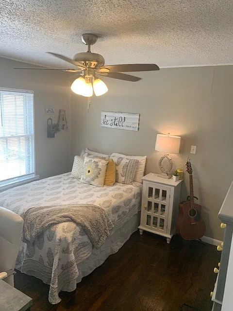 3 bed, 1031 sqft, $1,250 — Photo 3