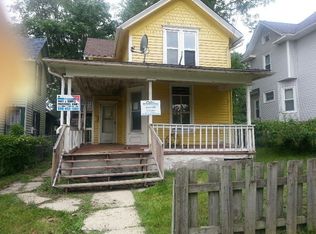 512 N Avon St, Rockford, IL 61101