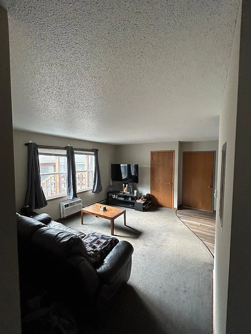 Unit Photo - 320 N 2nd St #12