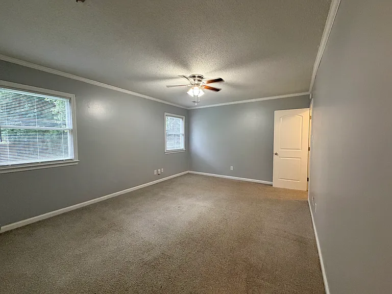 4607 Beechcroft Dr — Photo 21