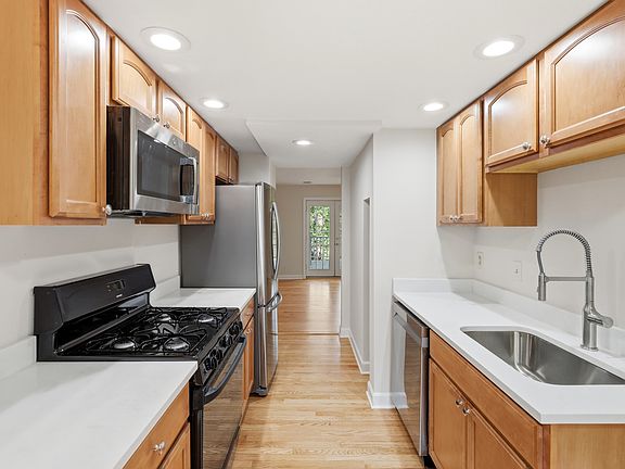 4th image of 5828 Alderleaf Pl