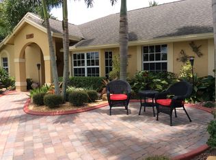 1390 Pampas Way, Wellington, FL 33414