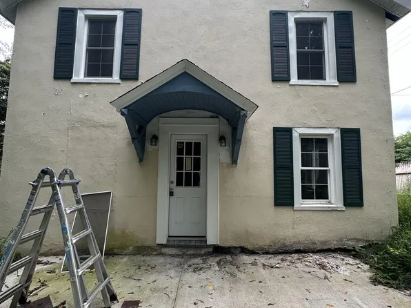 147 S Allentown Rd, Telford, PA 18969