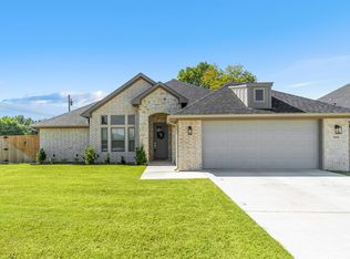 19242 Seneca Dr, Flint, TX 75762